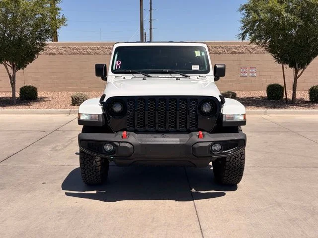 Certified Used 2023 White/off-white Jeep Willys image 4