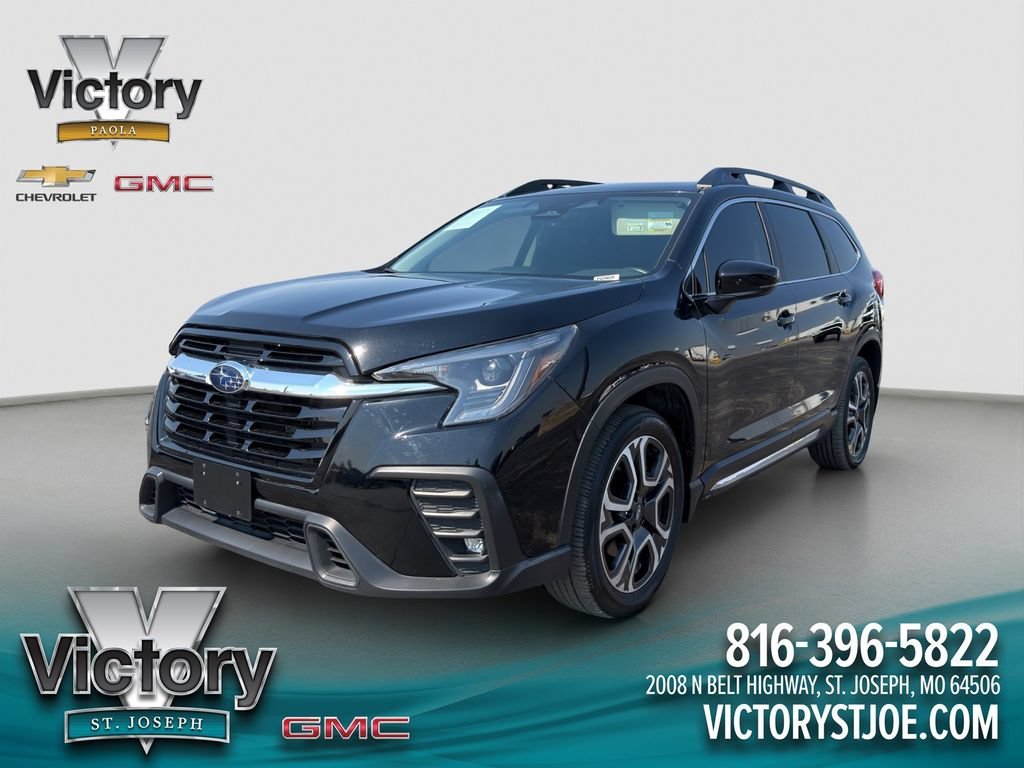 2024 Subaru Ascent Limited 7 Passenger's photo