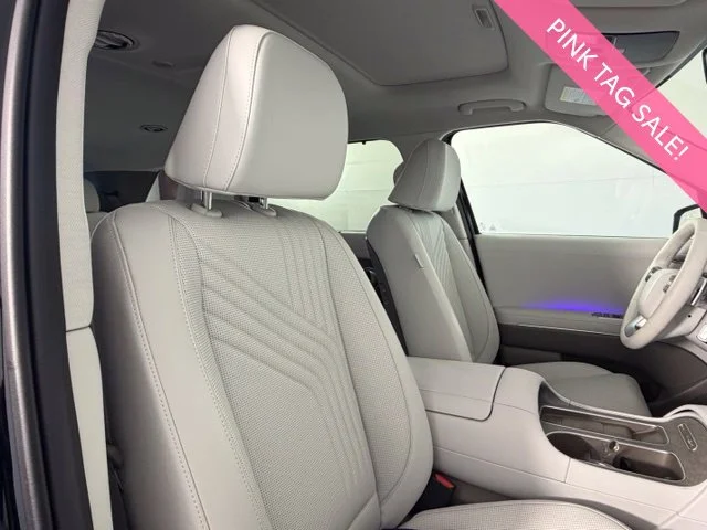 Used 2026 Black Hyundai SEL Premium image 52