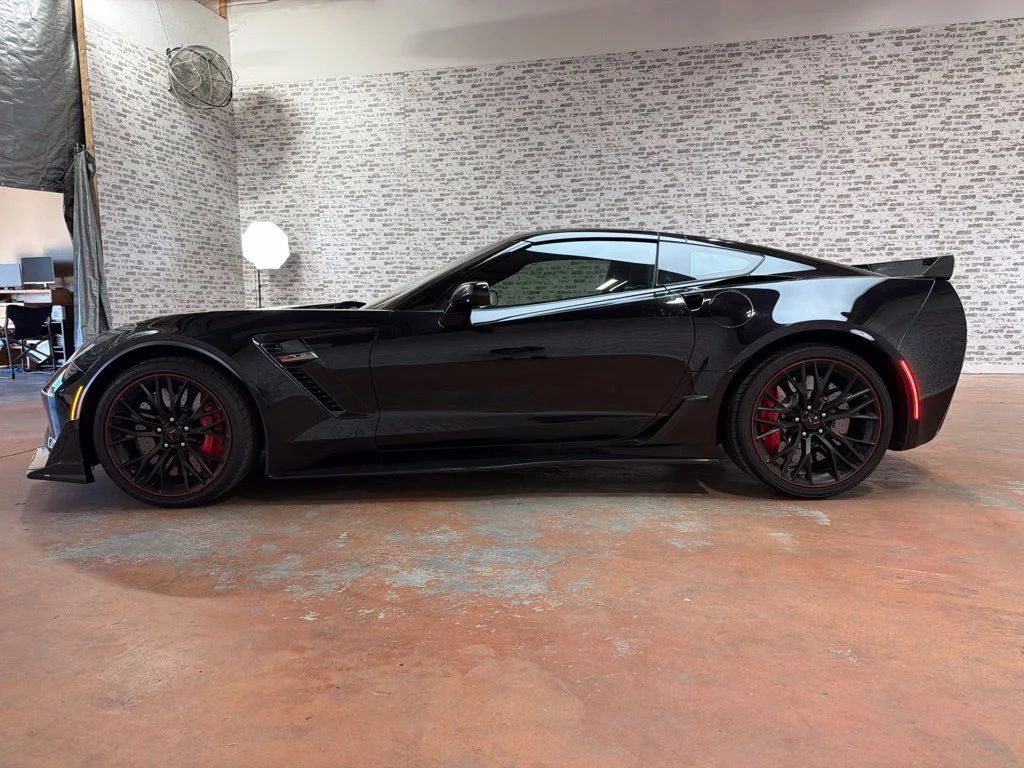 Used 2017 Black Chevrolet Z06 image 4