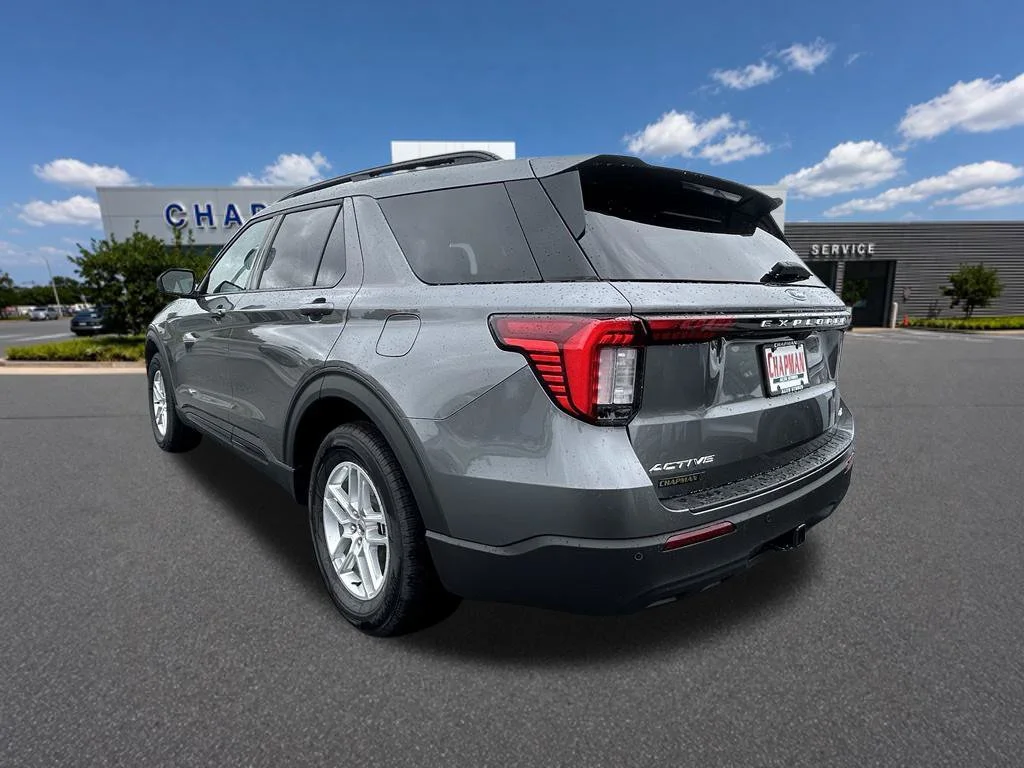 New 2026 Carbonized Gray Metallic Ford Active image 3