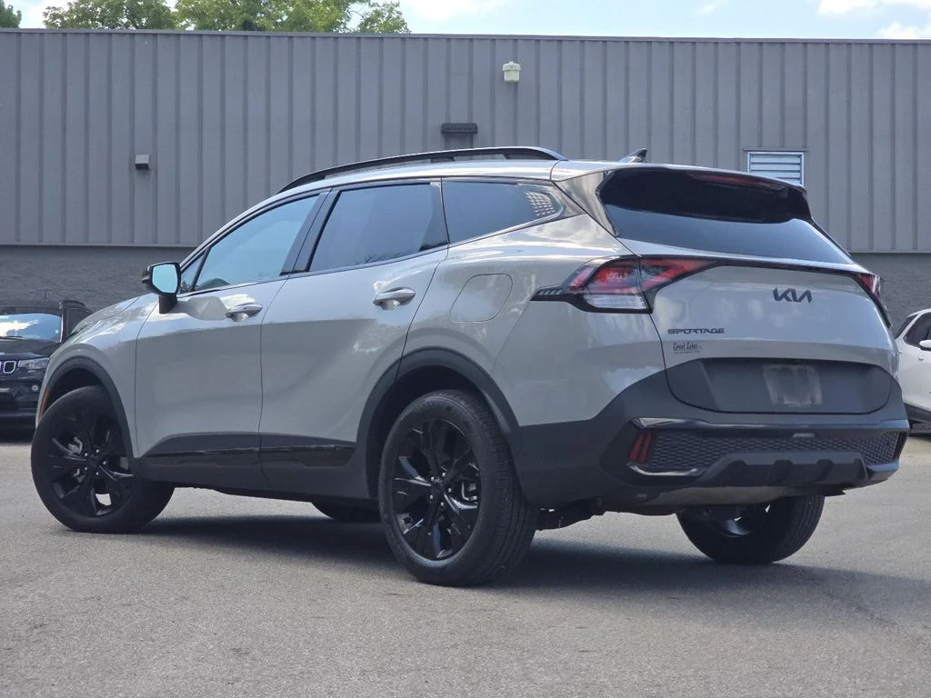 Used 2025 Gray Kia X-Line image 15