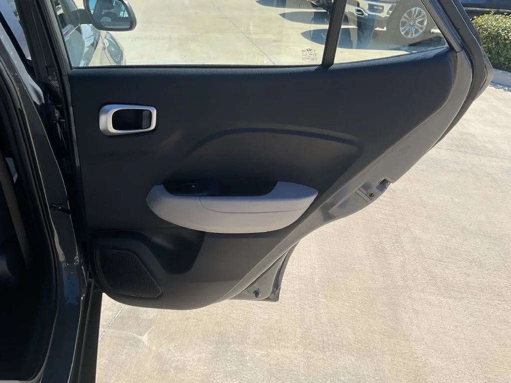 Used 2025 Gray Hyundai SEL image 14