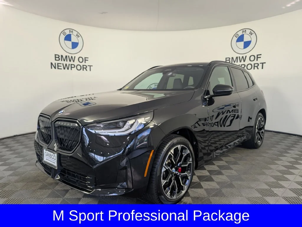 Certified Used 2026 Black Sapphire Metallic BMW 30 xDrive image 4