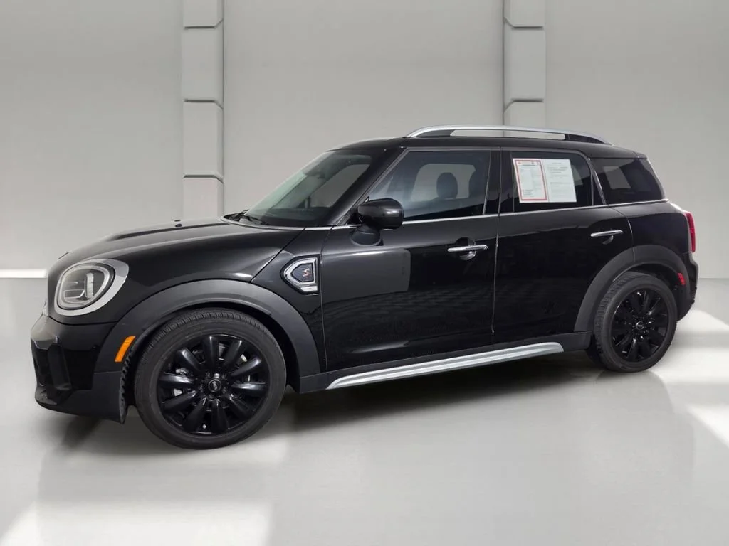 Used 2022 Midnight Black Metallic MINI Cooper S image 7