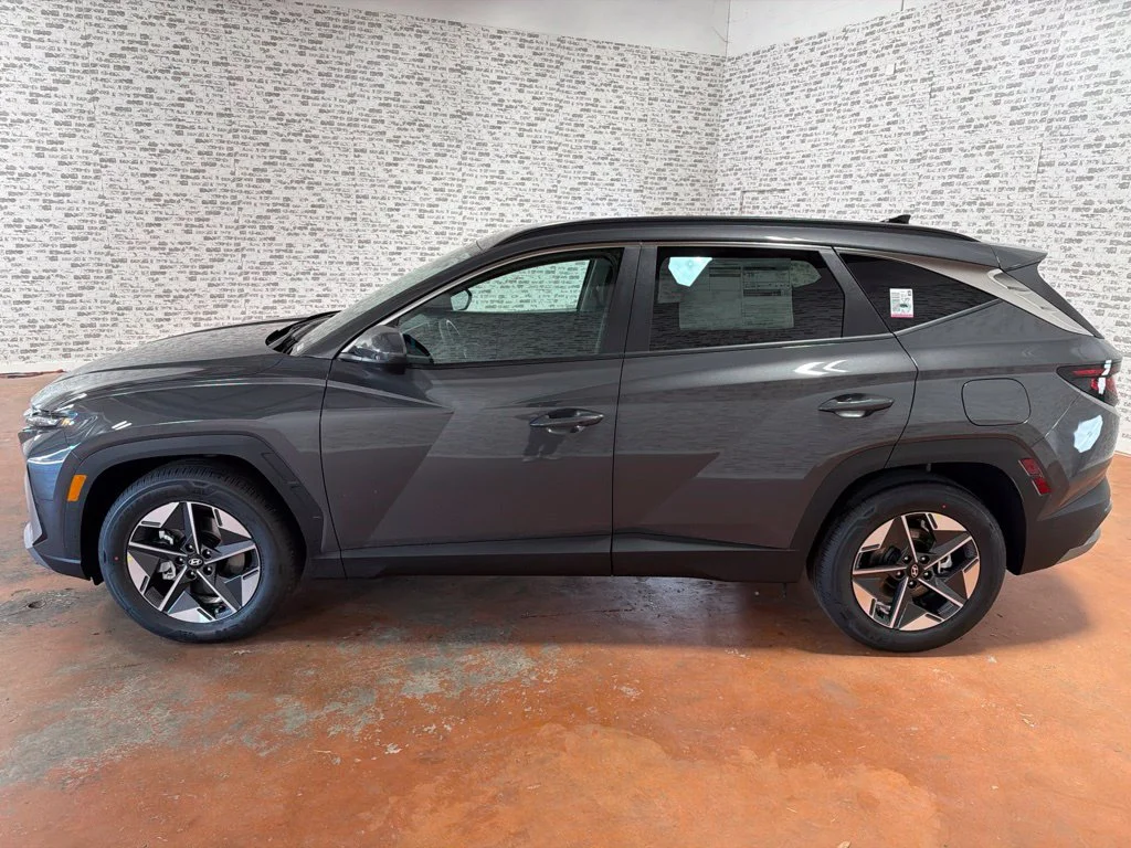 New 2026 Ecotronic Gray Hyundai SEL image 4