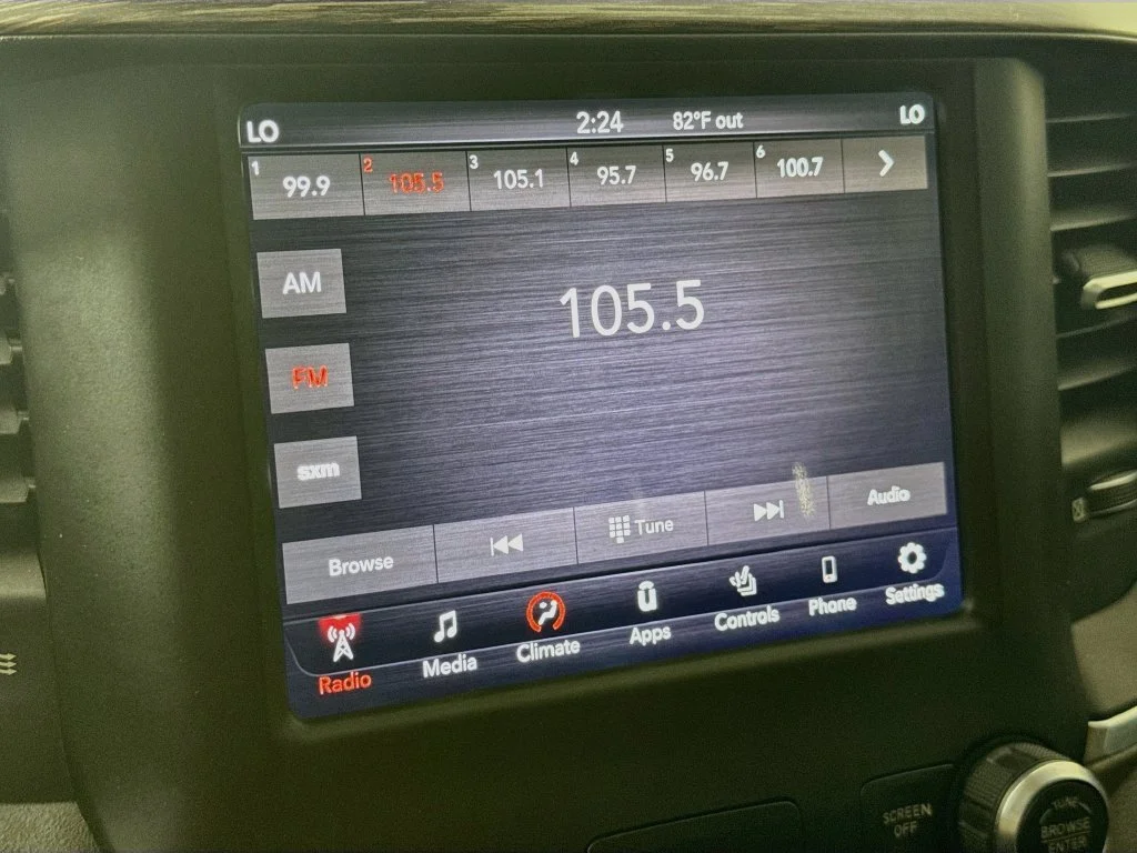 Used 2019 Black Ram Laramie image 16