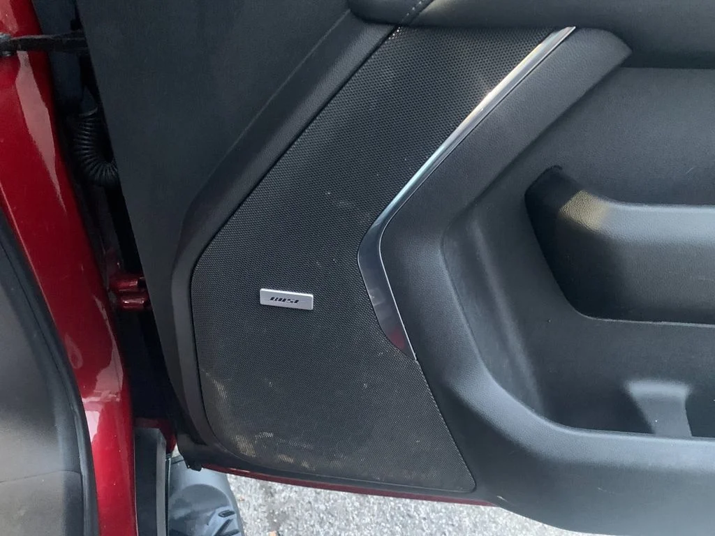 Used 2023 Red Chevrolet Z71 image 23
