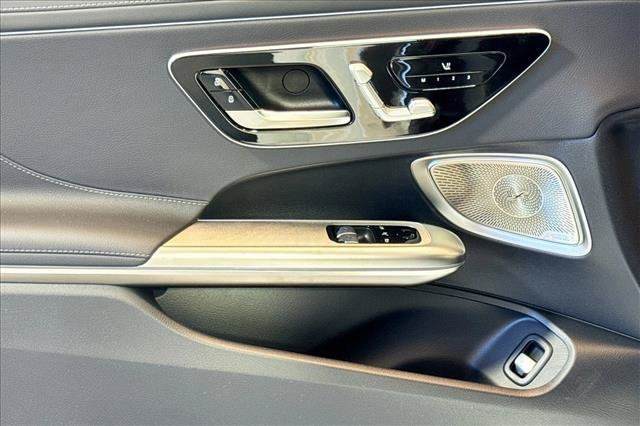 New 2026 Polar White Mercedes-Benz CLE 300 image 45