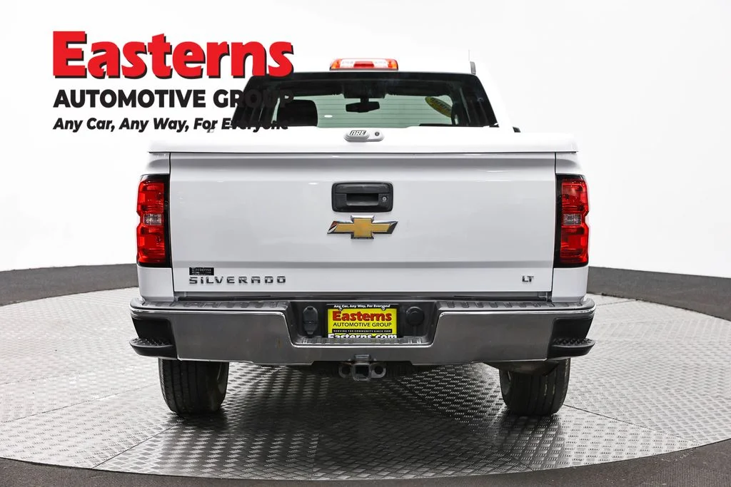 Used 2015 White Chevrolet LT image 6