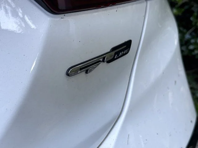 Used 2021 White Kia GT-Line image 10