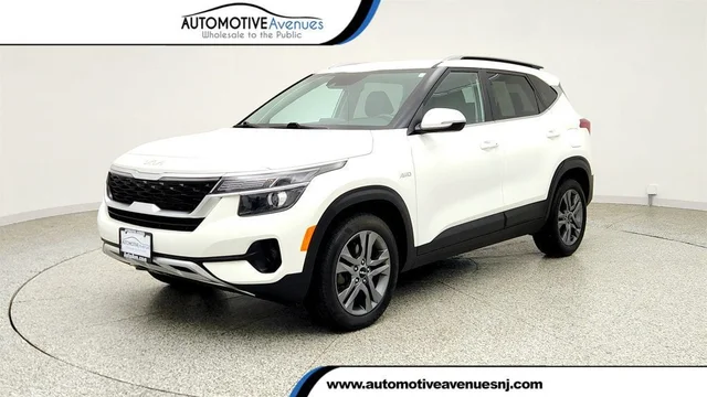 2023 Kia Seltos S IVT AWD
