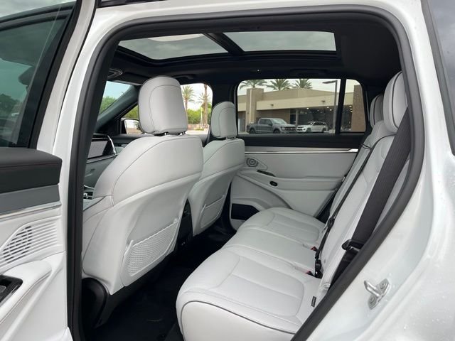 Used 2025 White Jeep Limited image 12