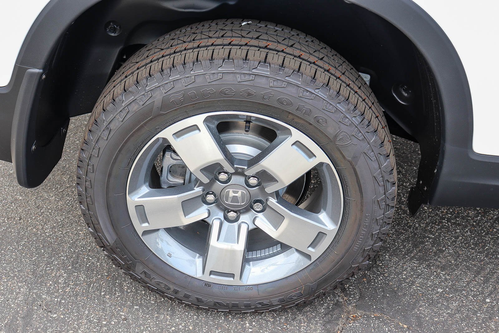 New 2026 Platinum White Pearl Honda RTL AWD image 7