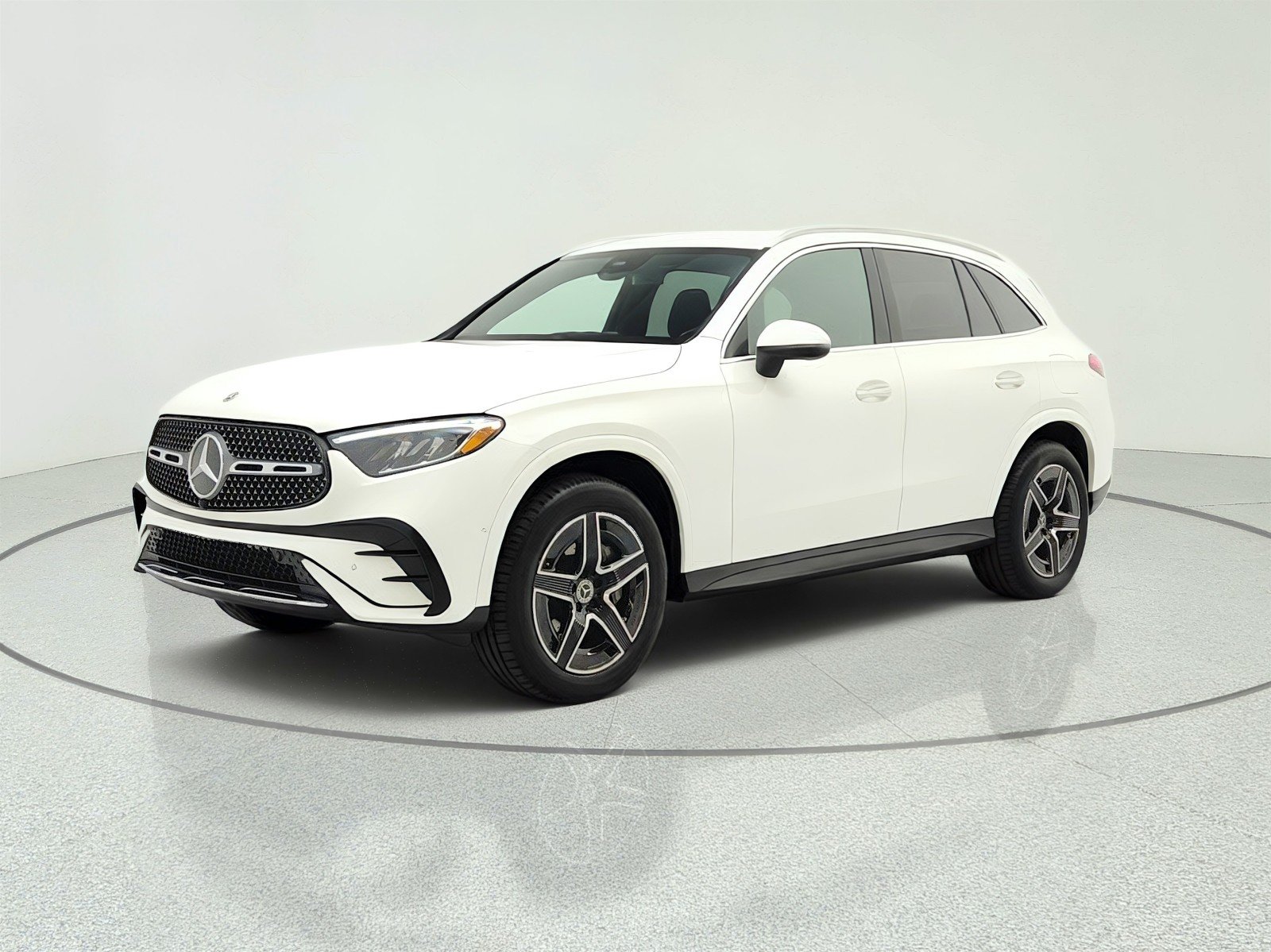 2025 Mercedes-Benz GLC