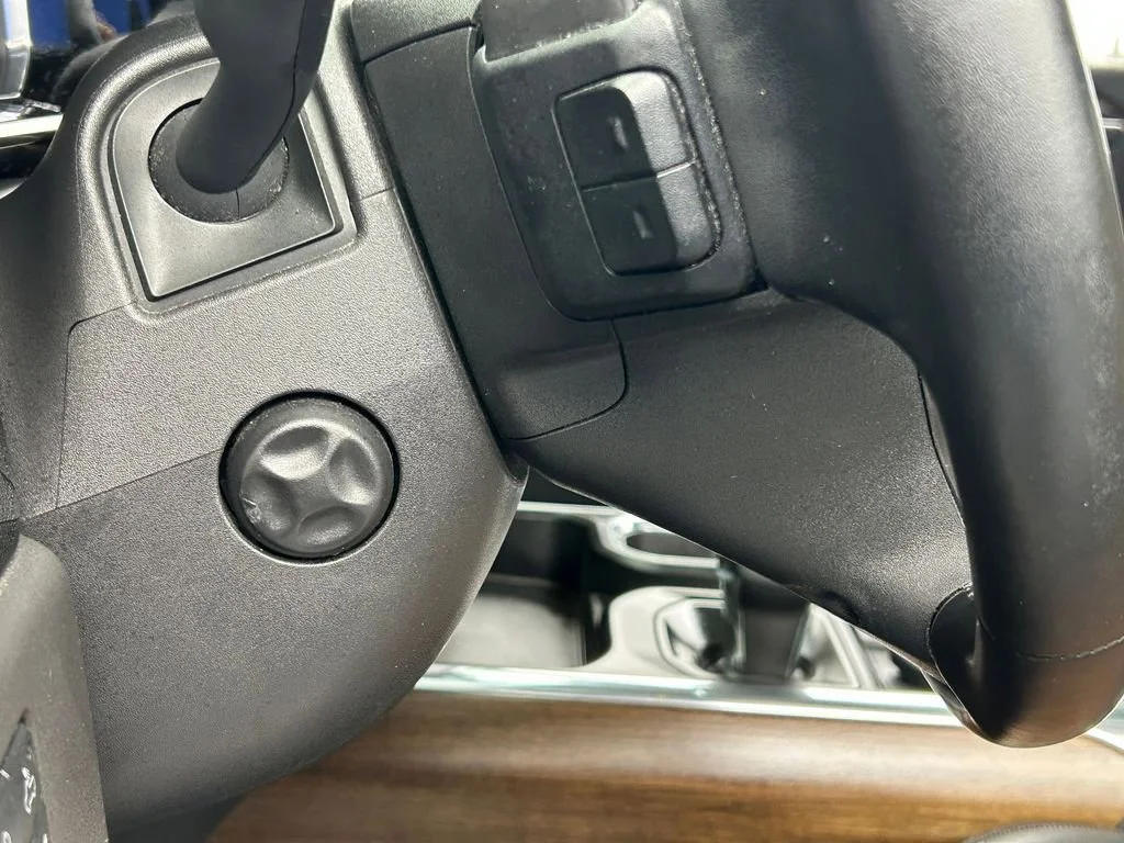 2023 Chevrolet Silverado 1500 High Country - Photo 11