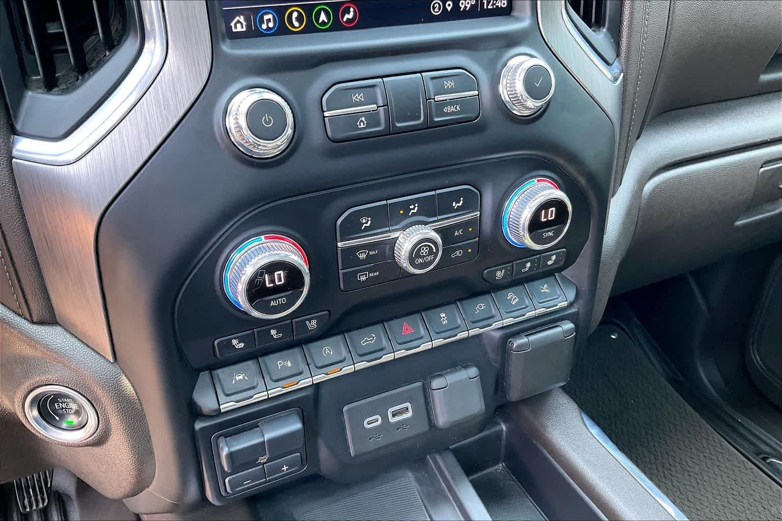 Used 2021 White Frost Tricoat GMC Denali image 33