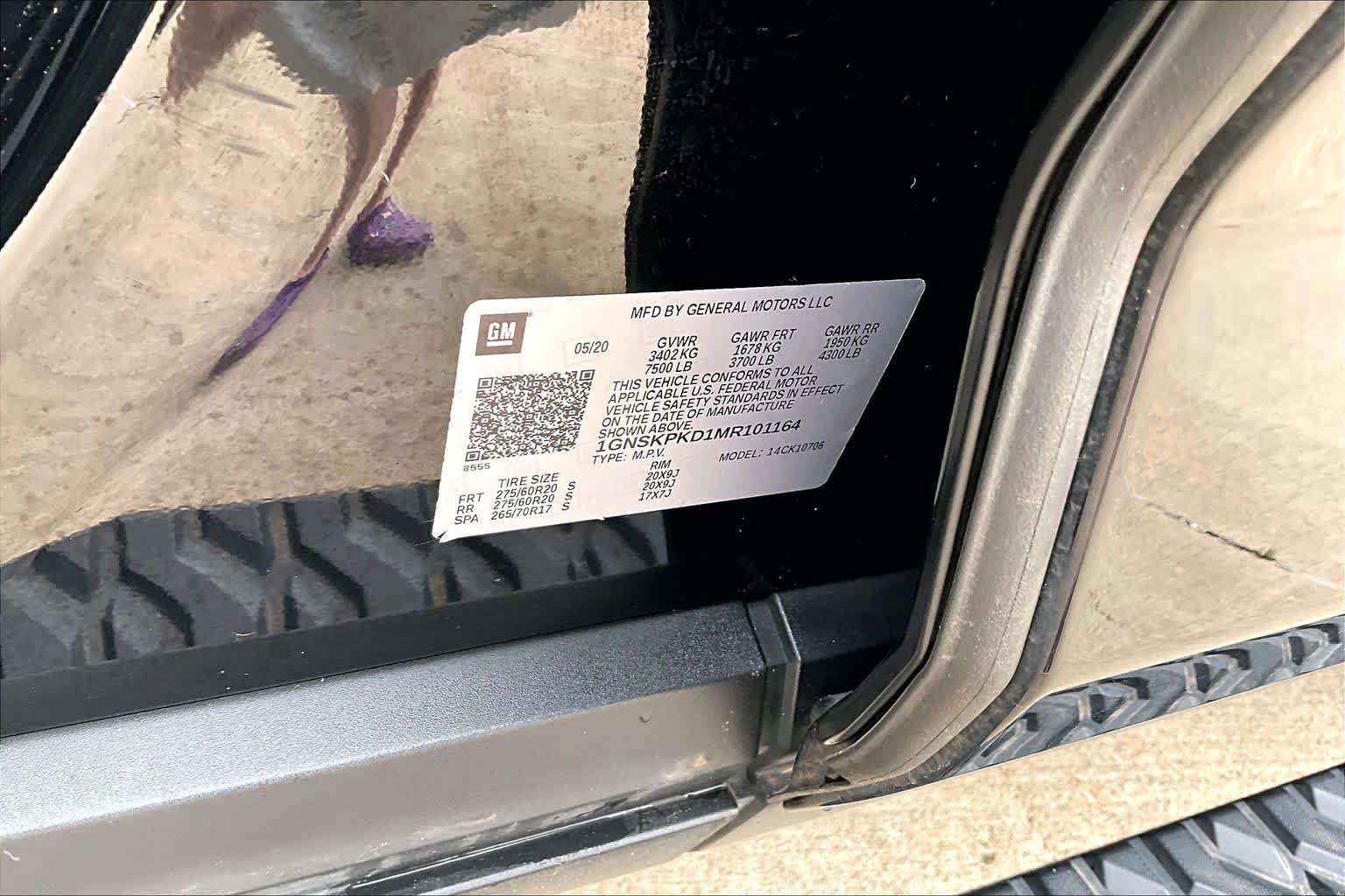 Used 2021 Black Chevrolet Z71 image 19