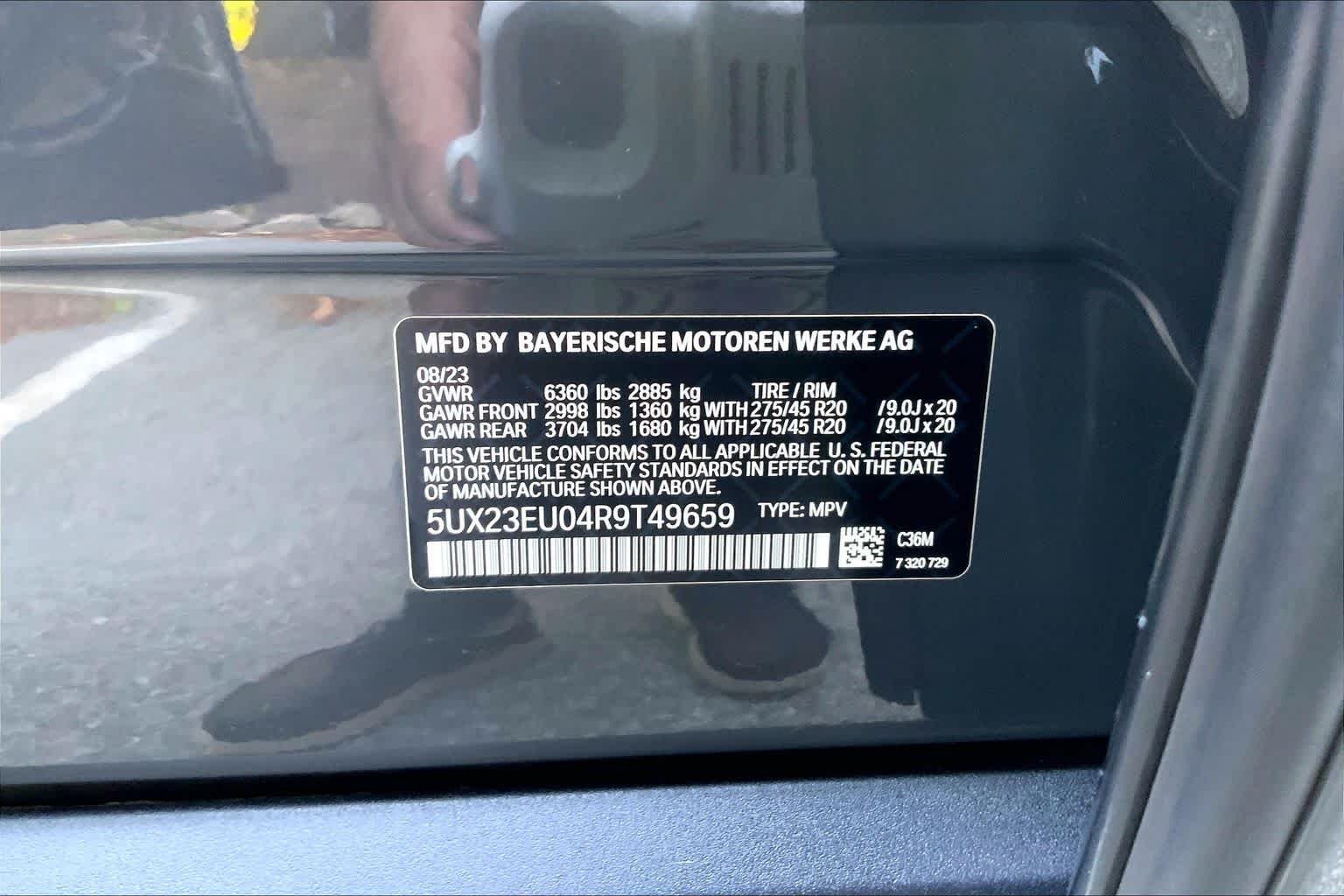 Certified Used 2024 Dravit Grey Metallic BMW xDrive40i image 30