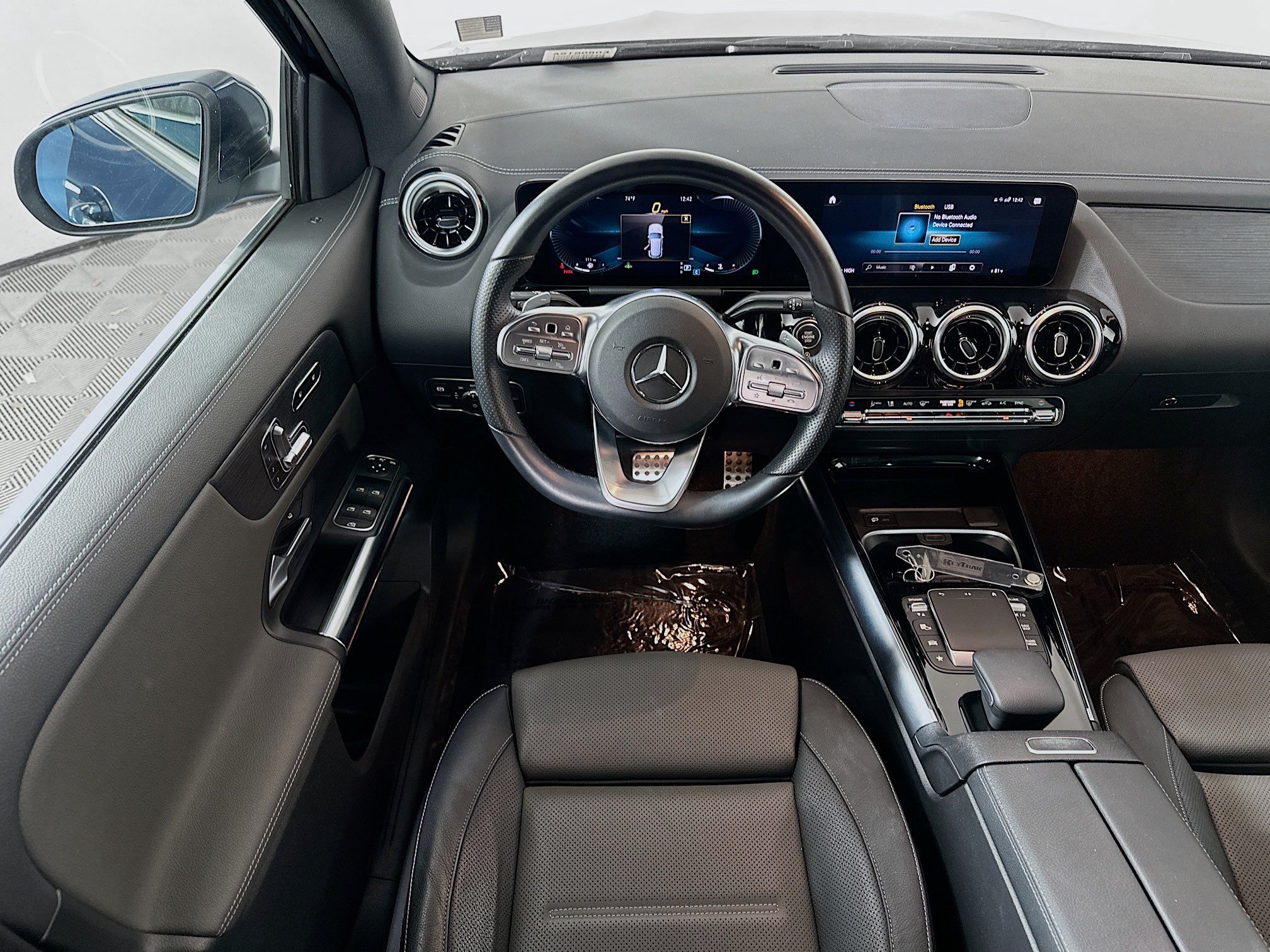 Used 2022 Denim Blue Metallic Mercedes-Benz GLA 250 image 18
