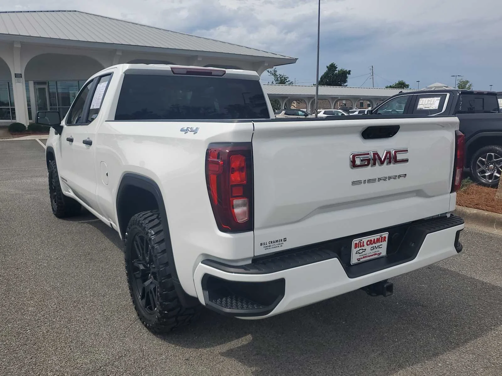 Used 2026 Summit White GMC Pro image 3