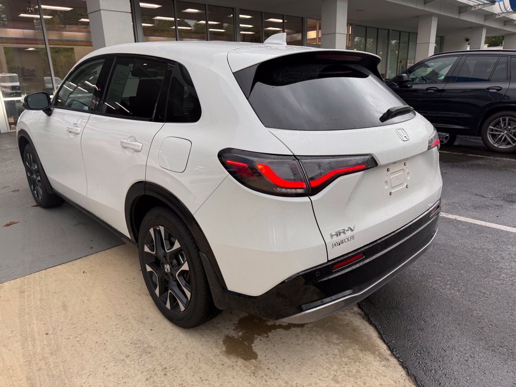 Used 2026 White Honda EX-L image 4