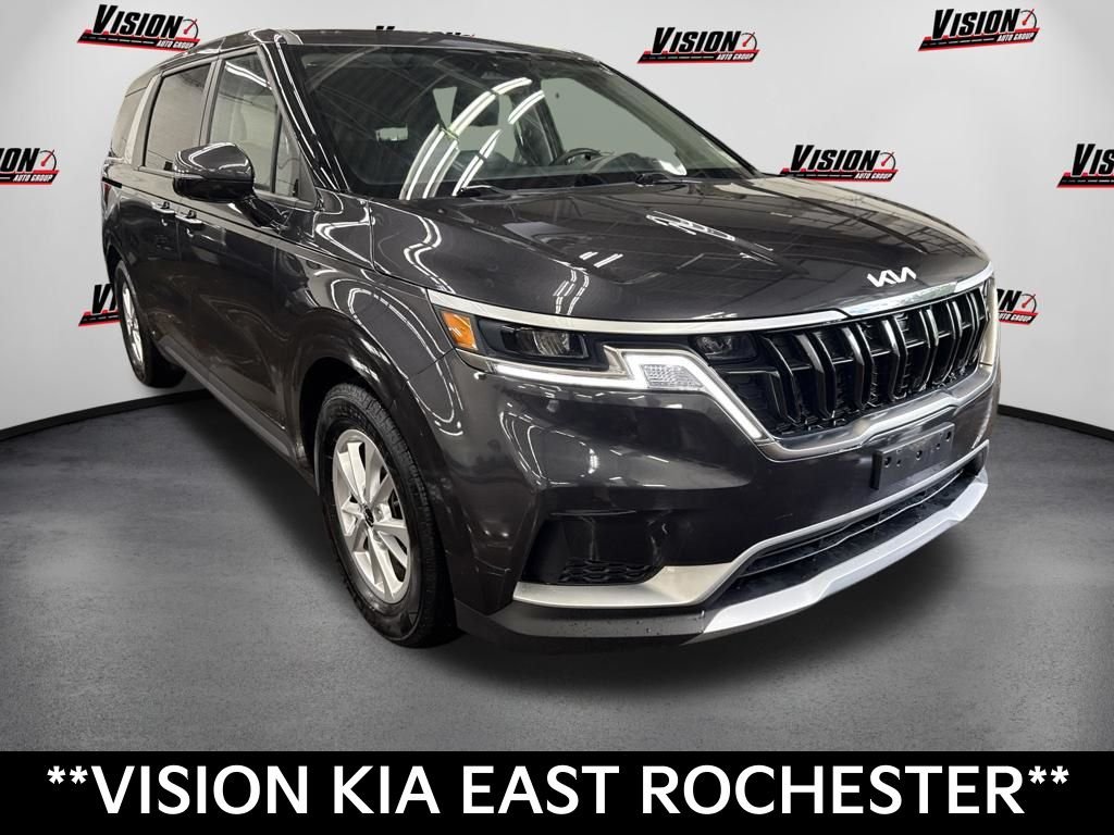 Certified Used 2024 Gray Kia LX image 3