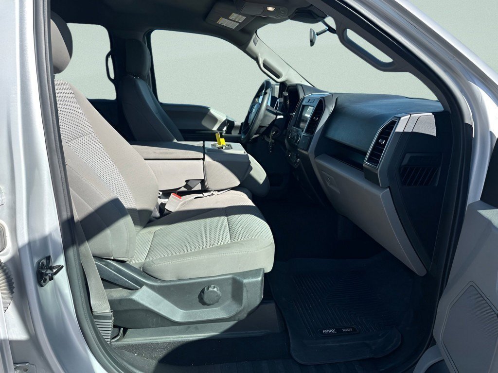 Certified Used 2019 Ingot Silver Ford XLT image 14
