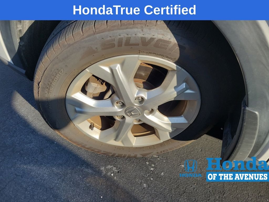 Certified Used 2024 Platinum White Pearl Honda 5DR 2WD LX image 5
