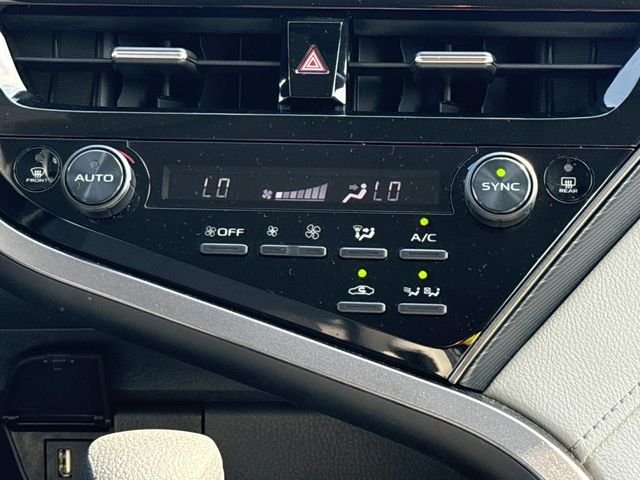 2021 Toyota Camry LE - Photo 19