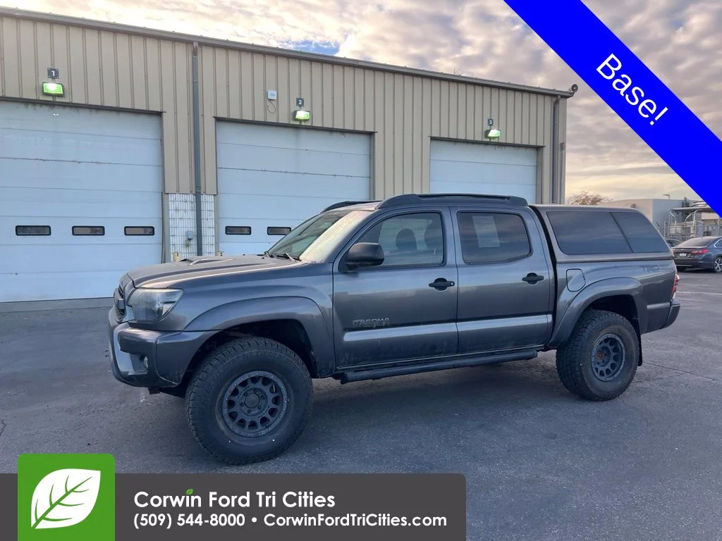 Used 2014 Gray Toyota Base image 1