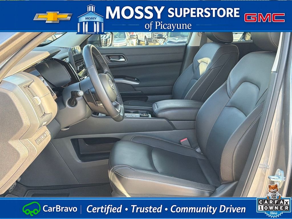 Certified Used 2025 Gray Nissan SL image 12