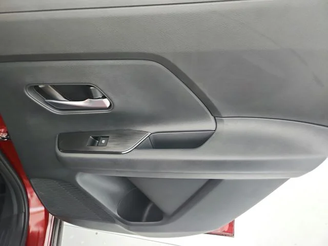 2026 Nissan KICKS SV - Photo 40