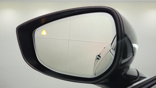 2025 Mazda CX-30 Turbo Premium Plus - Photo 15