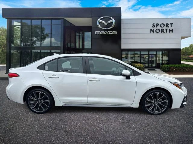 Used 2020 White Toyota SE image 2