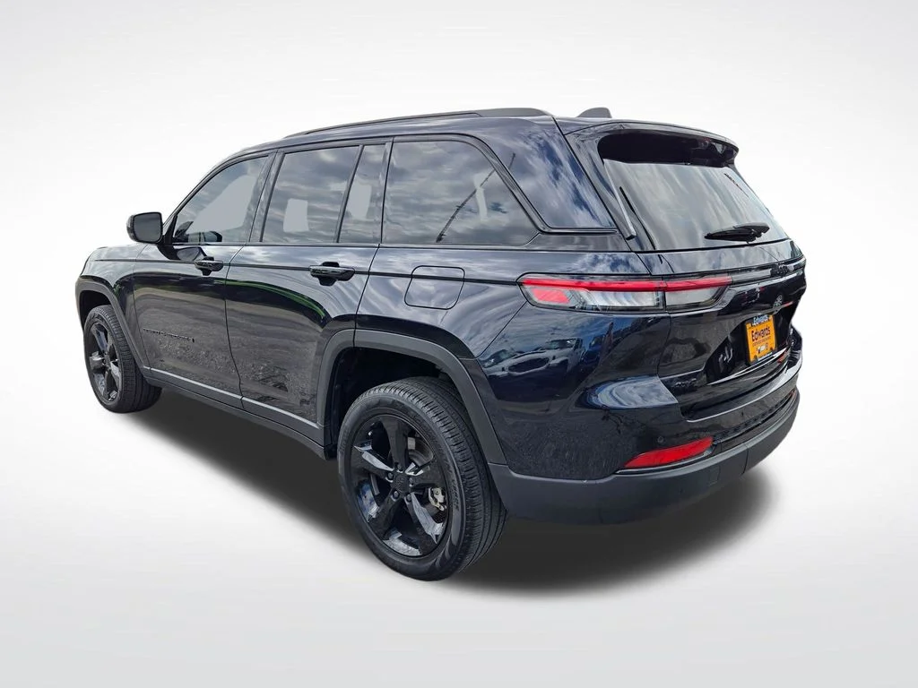 Used 2024 Black Jeep Limited image 8