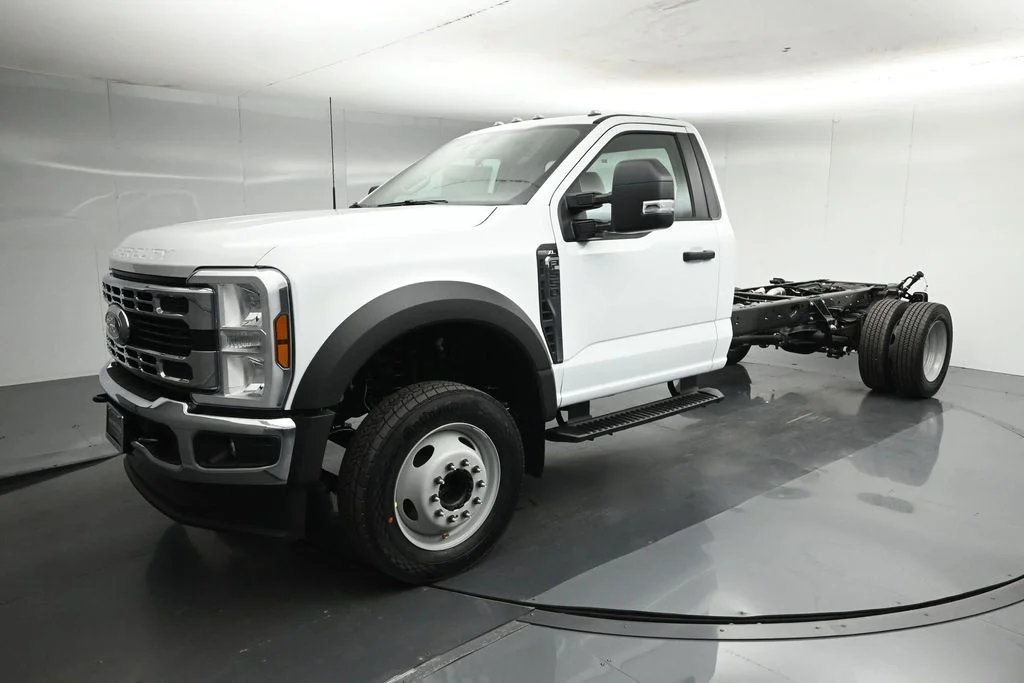 New 2026 White Ford XL image 4