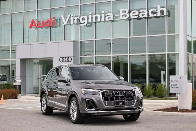 2025 Audi Q7 45 Premium