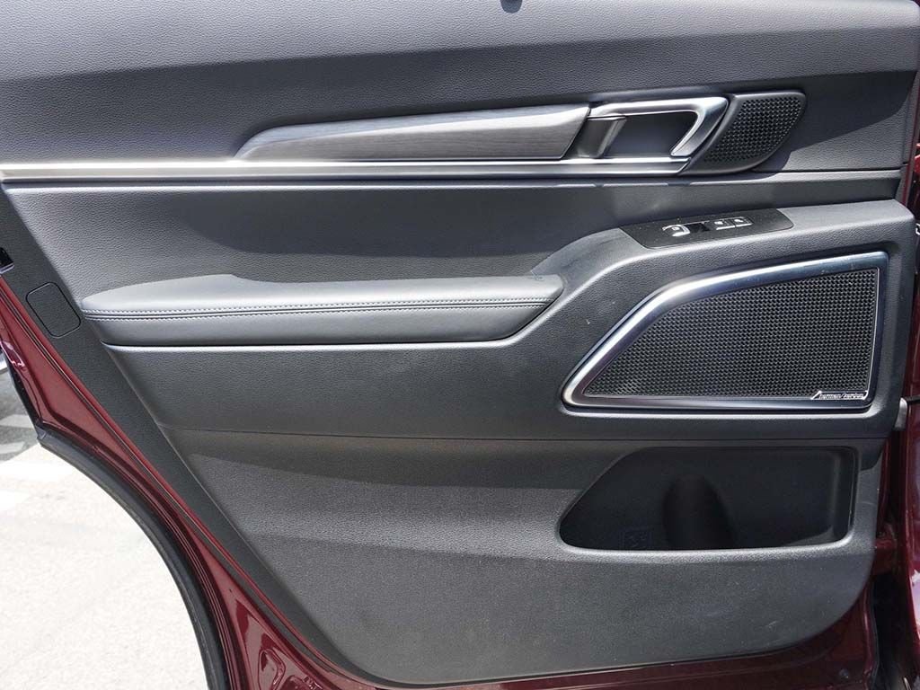 Used 2024 Red Kia SX-Prestige X-Line image 32