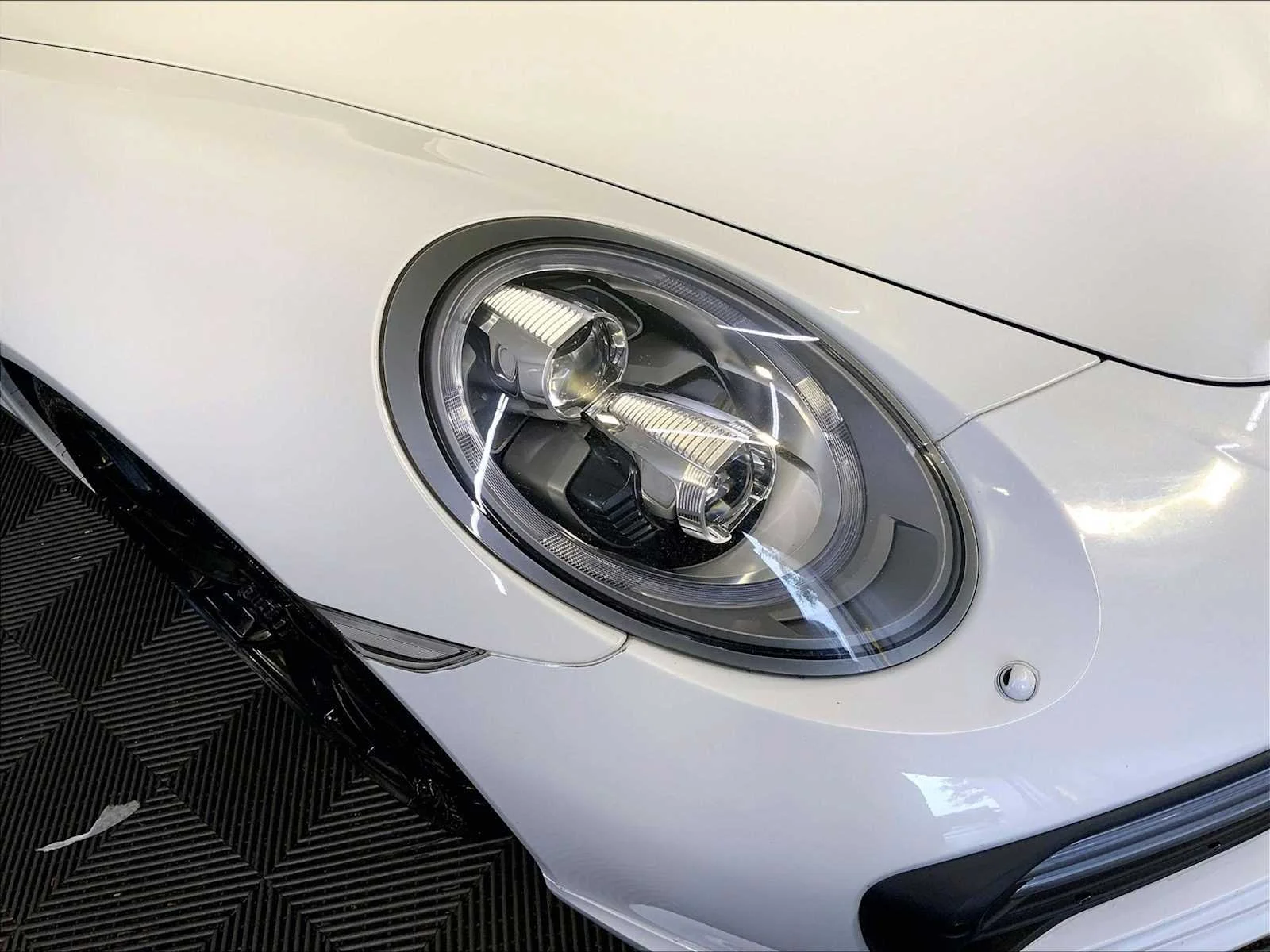Certified Used 2017 Carrara White Metallic Porsche Turbo S image 12