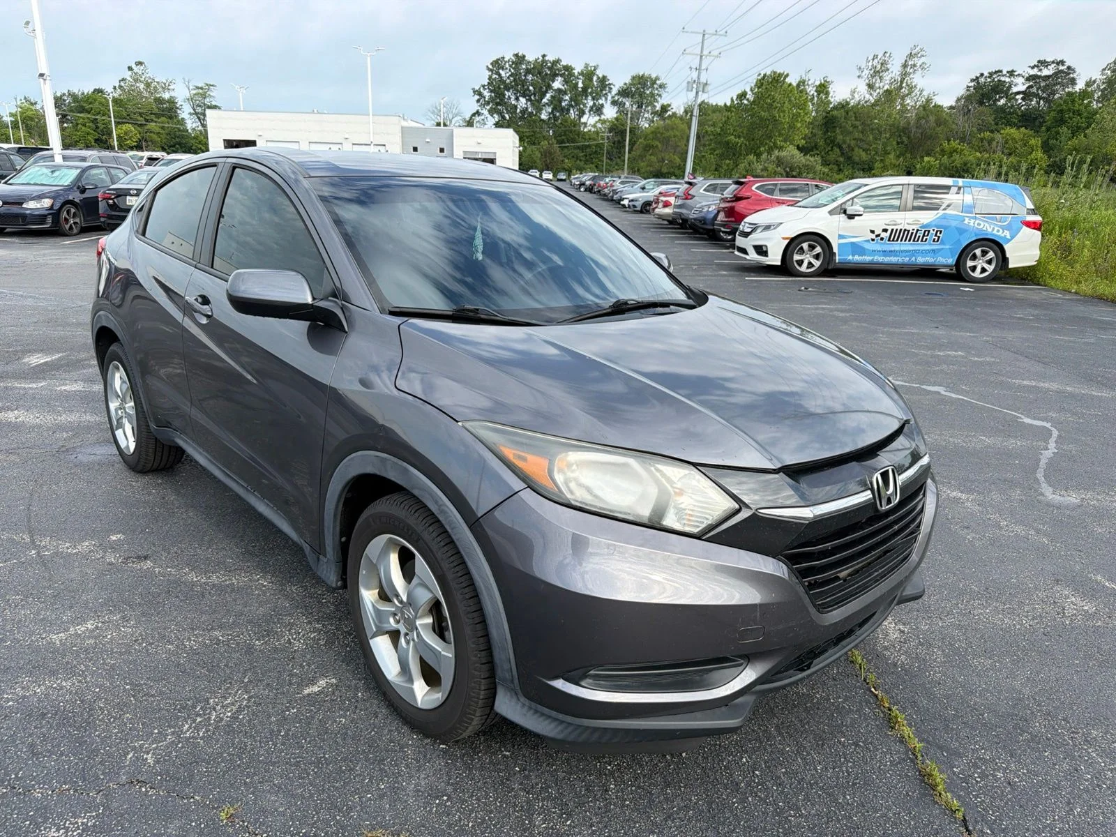 Used 2016 Modern Steel Metallic Honda LX image 8
