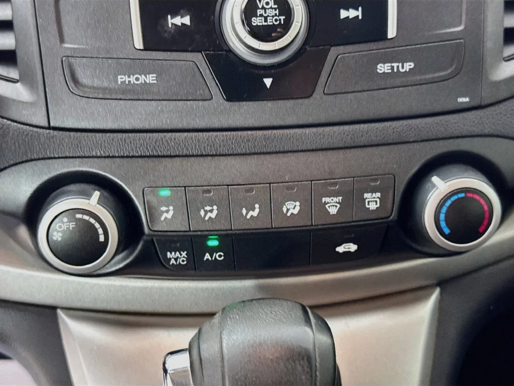 Used 2013 Kona Coffee Metallic Honda LX image 17