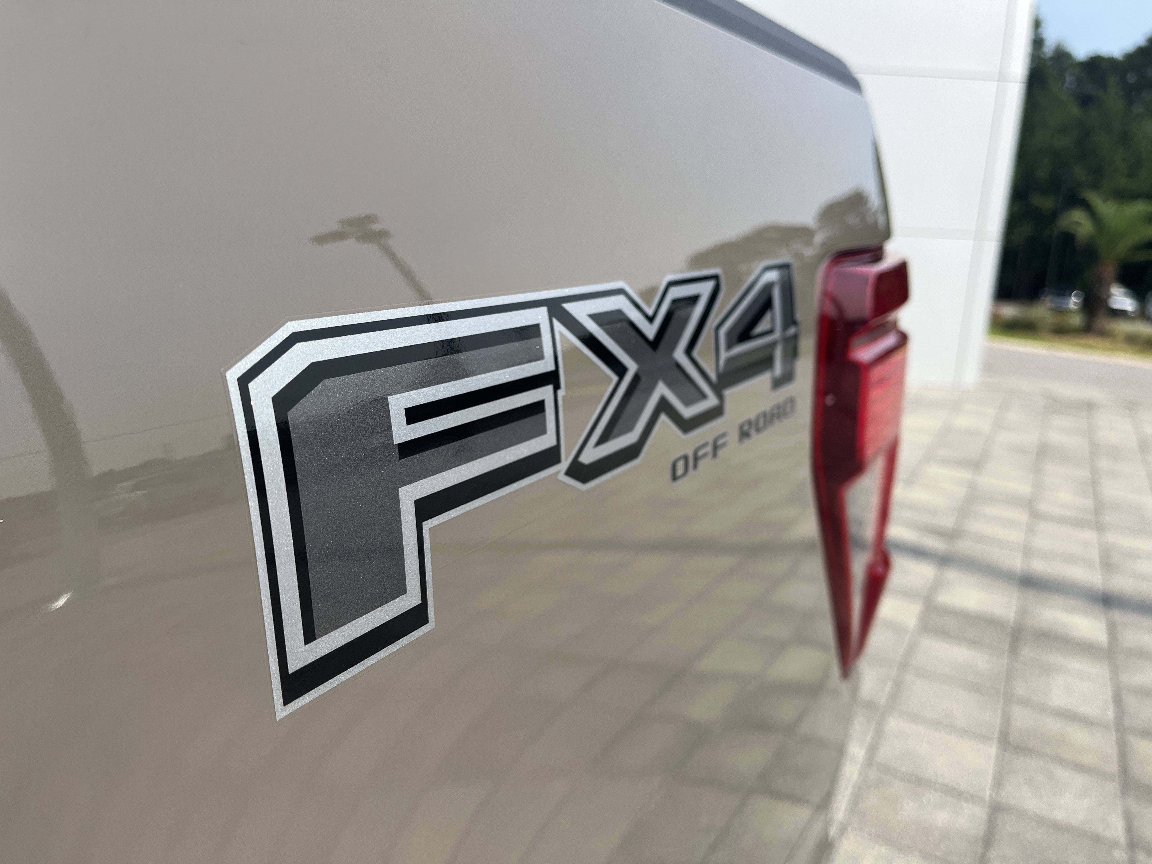New 2026 Marsh Gray Ford XLT image 11