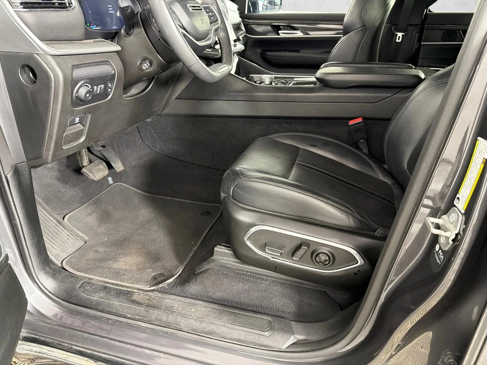 Used 2022 Gray Jeep Series II image 10