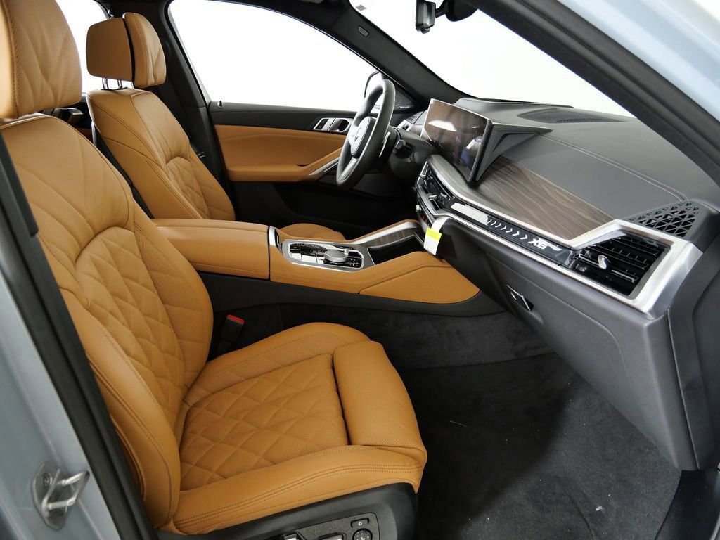 Certified Used 2026 Brooklyn Grey Metallic BMW xDrive40i image 24