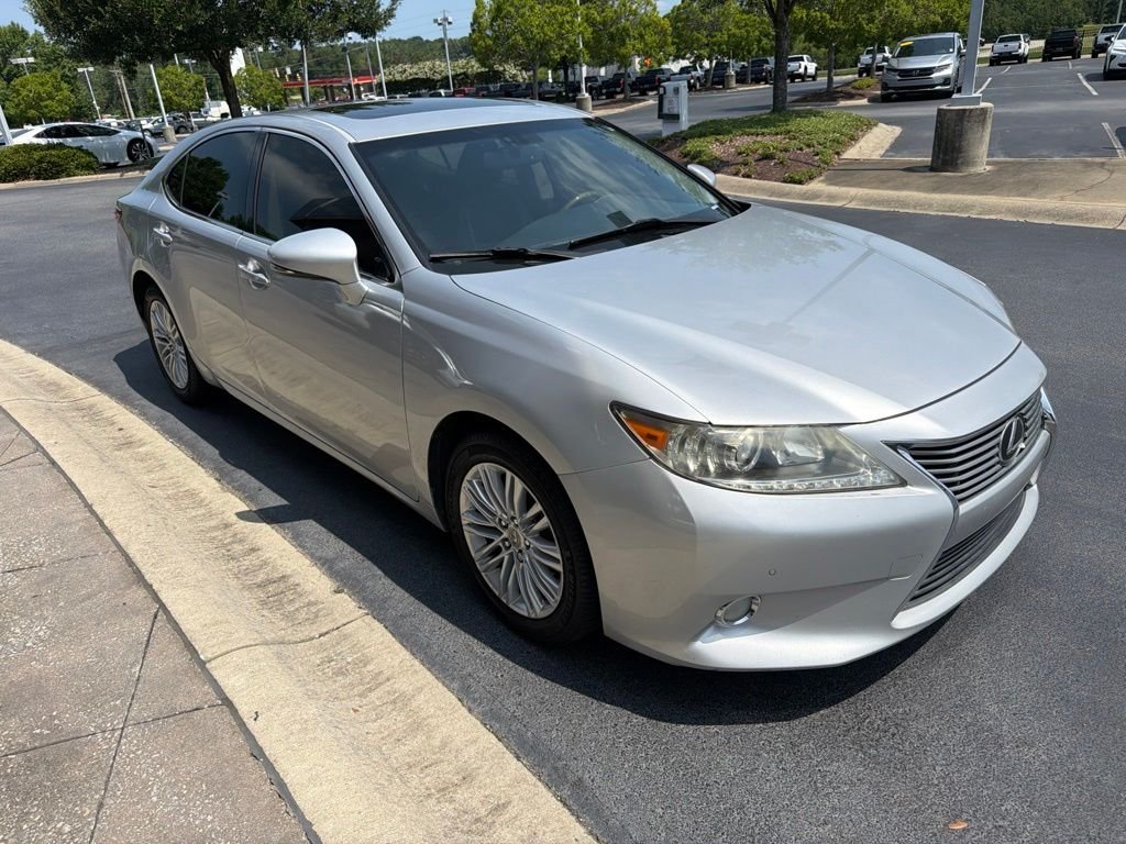 Used 2013 Silver Lexus 350 image 3