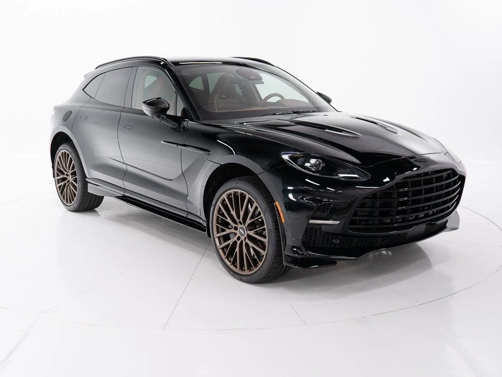 New 2026 Q Oberon Black Aston Martin 707 image 7