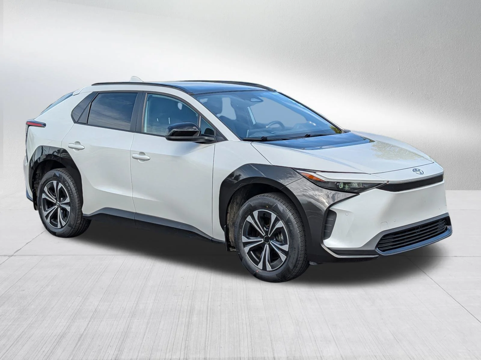 2023 Toyota bZ4X XLE