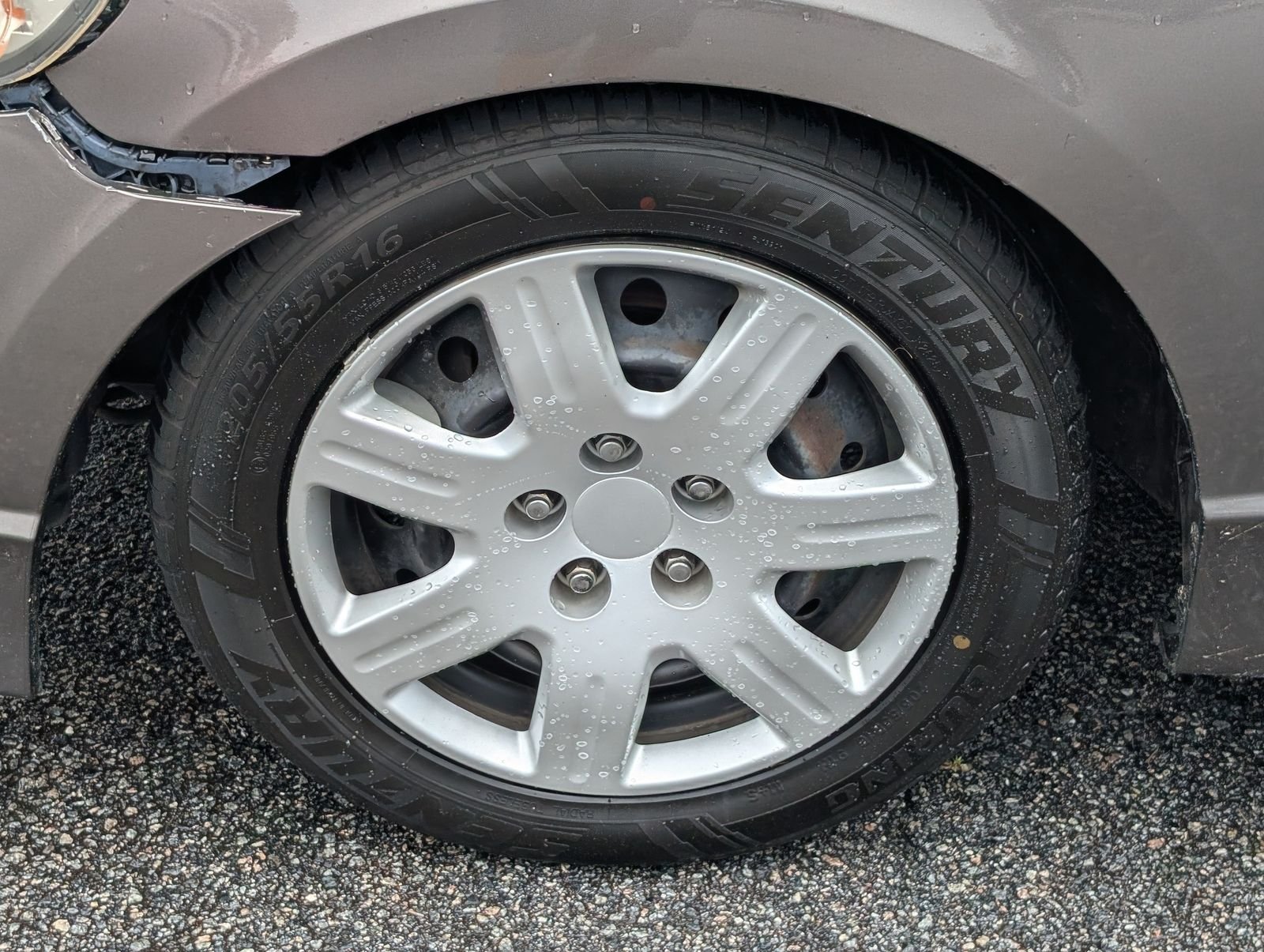 Used 2011 Champagne Honda LX image 12