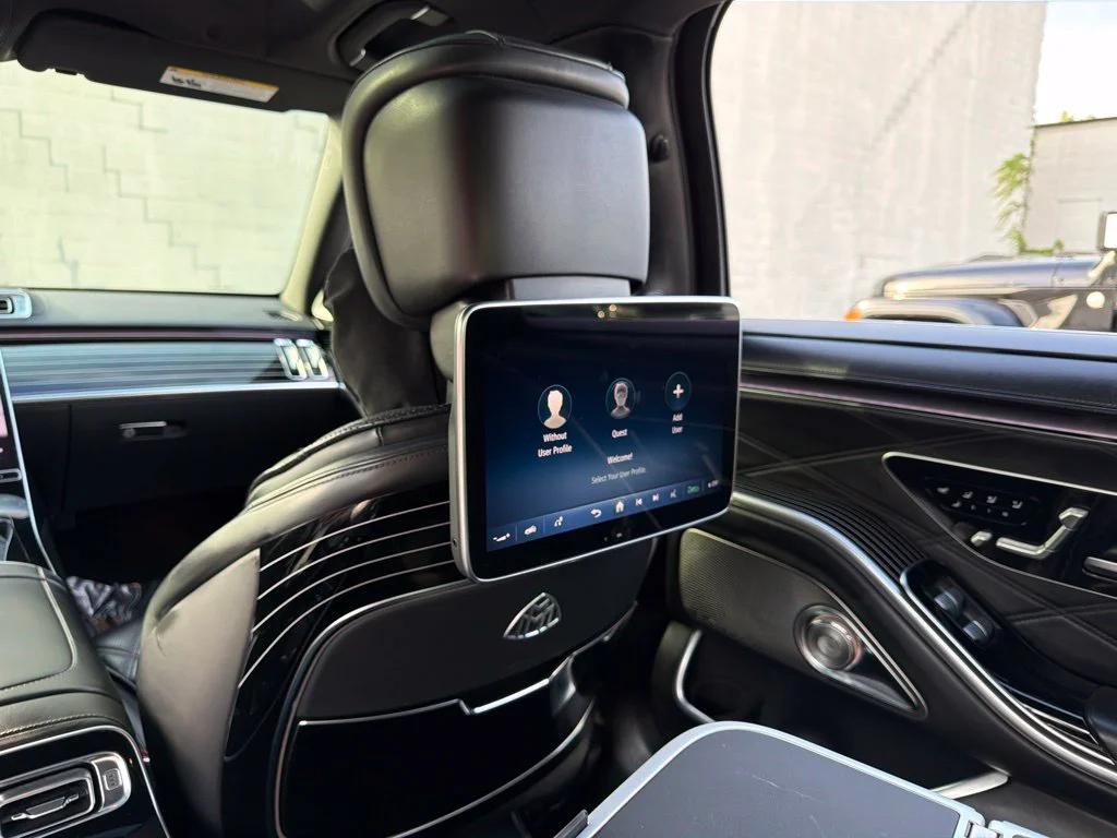 Used 2023 Black Mercedes-Benz Maybach S 580 image 30